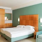 Euro Junior Апартаменты *